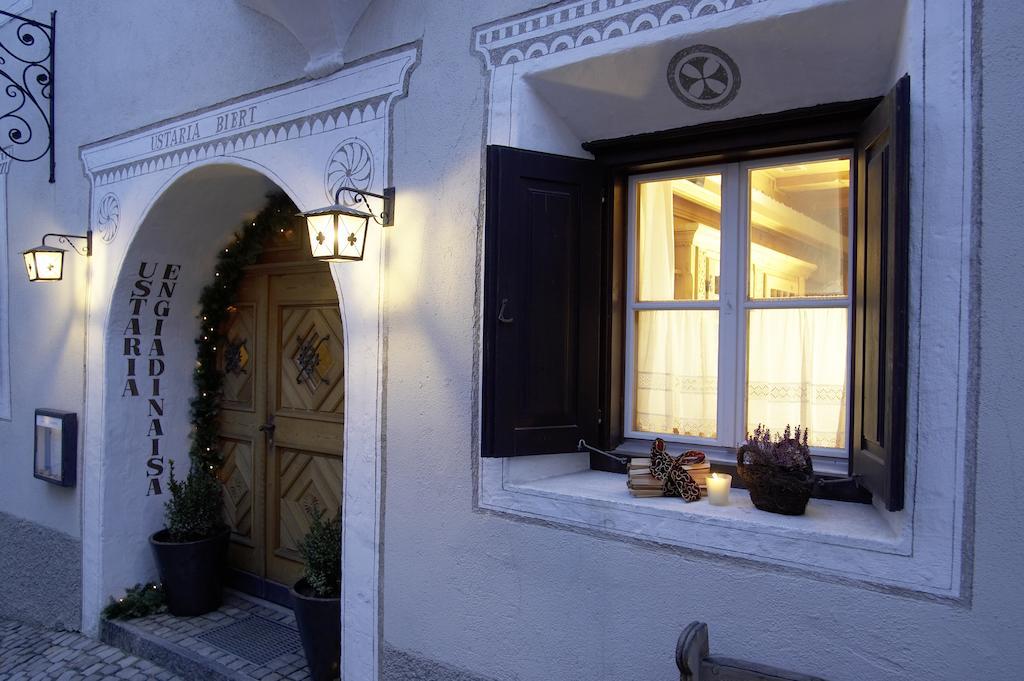 Hotel Engiadina Scuol Exterior foto