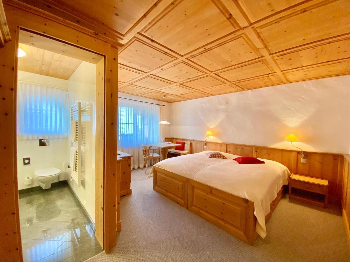 Hotel Engiadina Scuol Exterior foto